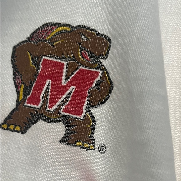 Vineyard Vines White Hoodie with Red Logo - Picture 2 of 4